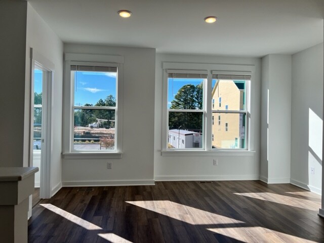 Building Photo - Room in Townhome on Kiernan Grove Ln
