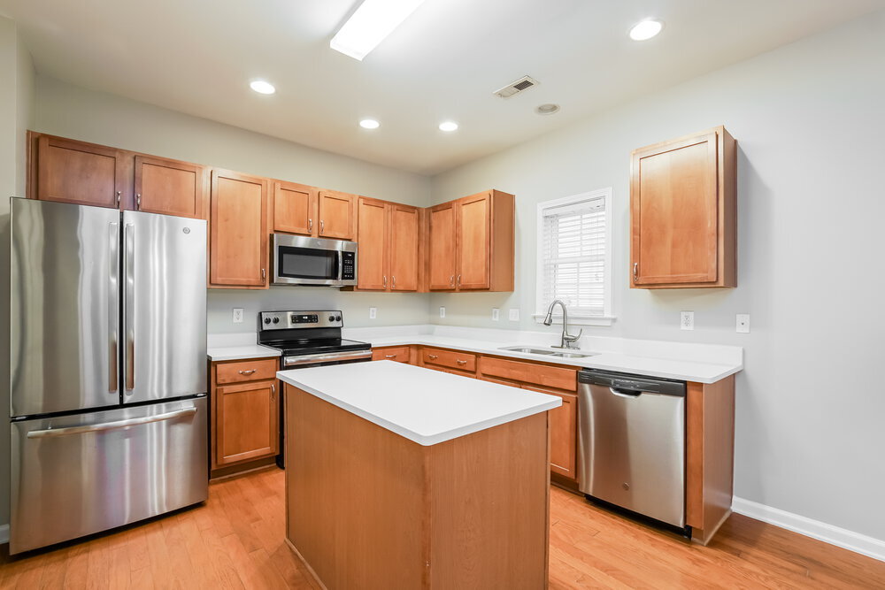 Building Photo - 125 Pearson Place