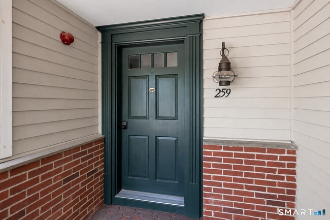 Building Photo - 259 Mayfield Dr