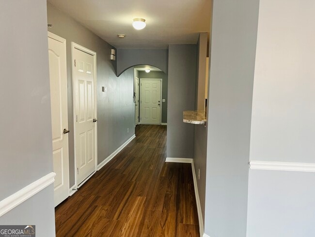 Building Photo - 3156 Parc Ct SW