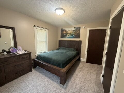 Building Photo - Beautifully Remodeled 2-Bedroom Upper Unit in Historic Durand