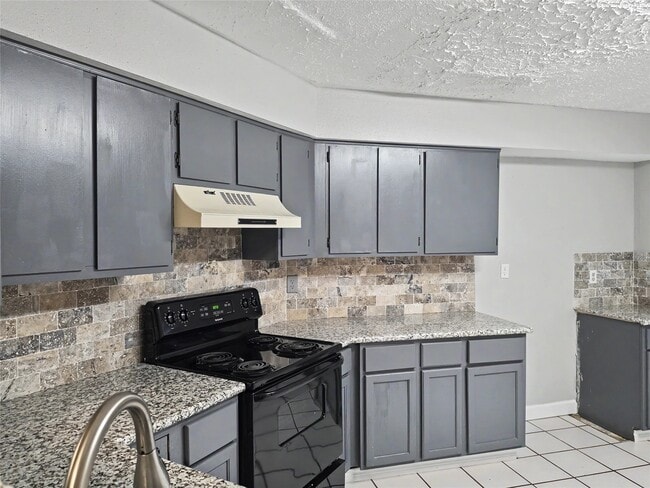 Building Photo - 4211 Falcon Meadow Dr