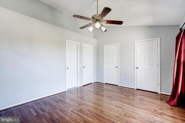 Building Photo - 12111 Wedgeway Pl