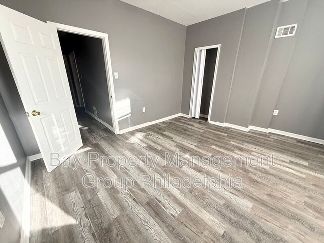 Building Photo - 2065 E Atlantic St