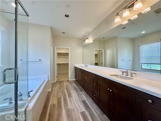 Building Photo - 51 Elmdale