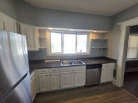 Building Photo - 204 Ellicott St