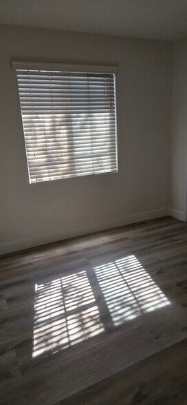 Building Photo - 444 San Pablo Dr