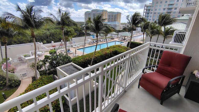 Building Photo - 450 N Federal Hwy