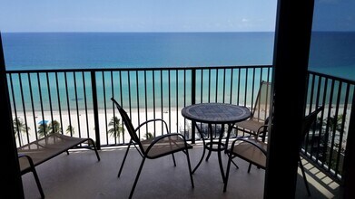Building Photo - Ocean Front Condo