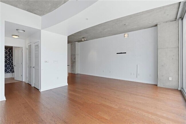 Building Photo - 860 Peachtree St NE