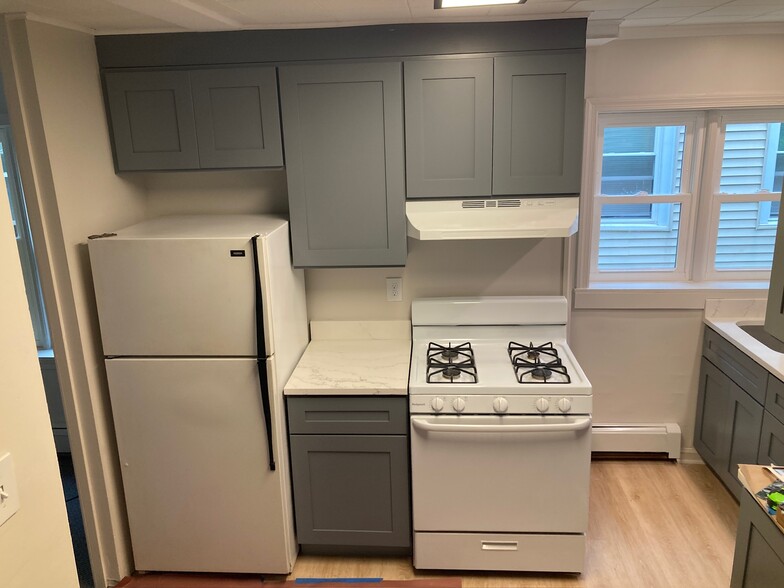 Kitchen - 227 E Hector St