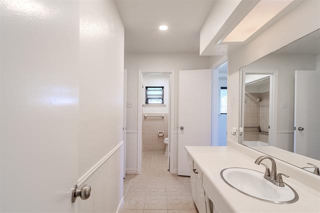 Building Photo - 3325 Shady Hollow Ln