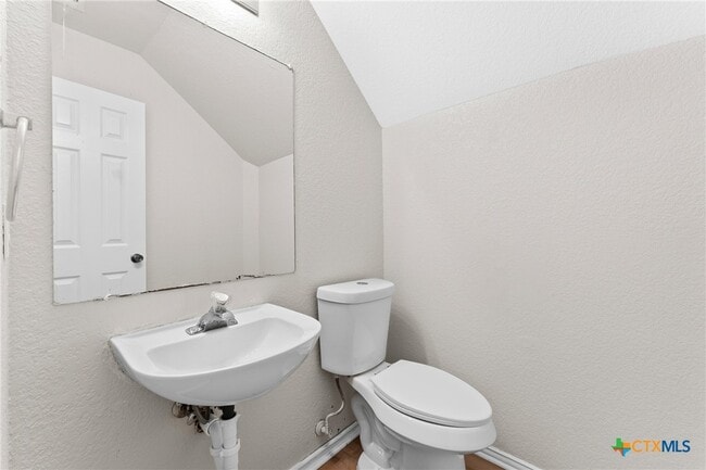 Building Photo - 867 Sagewood Trail