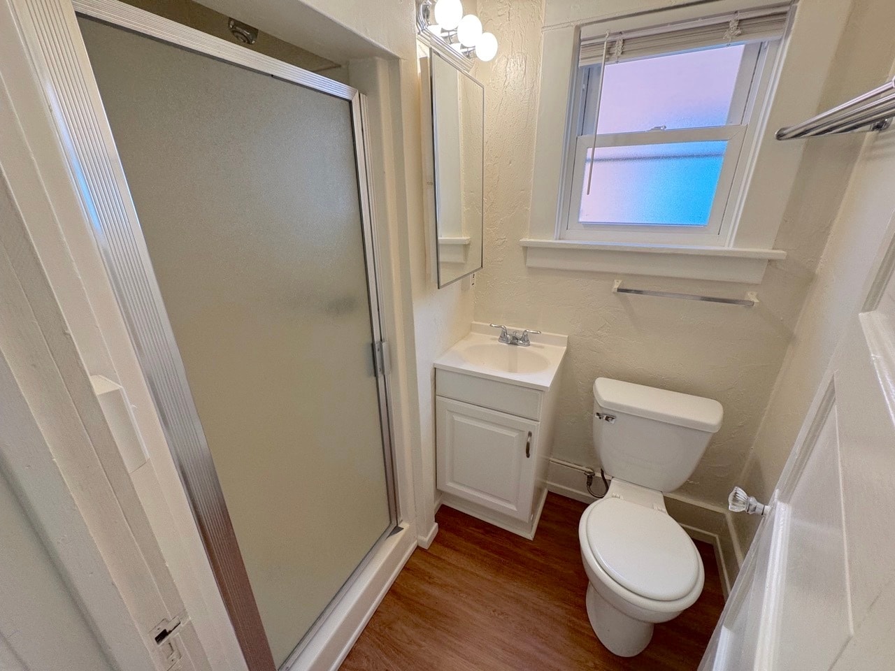 Building Photo - 40 Brooks Ave