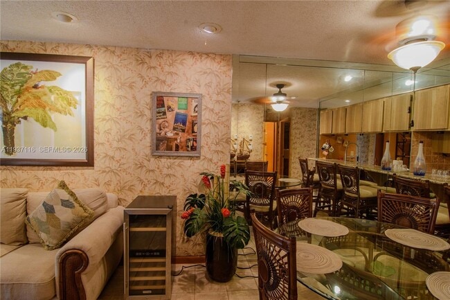 Building Photo - 8044 NW 41 Ct