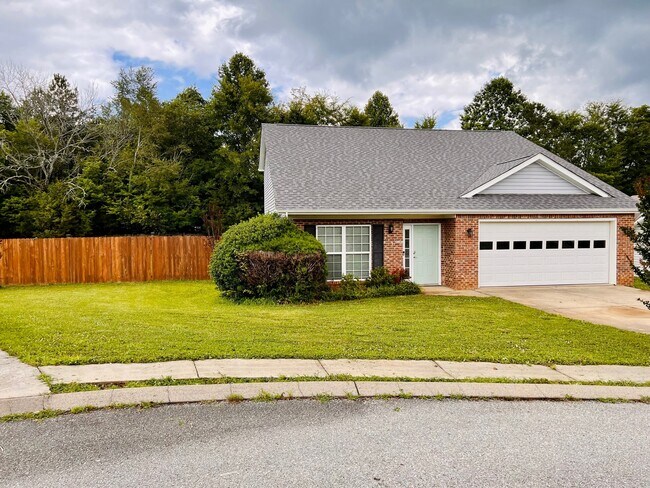 Building Photo - 128 Meadowland Dr