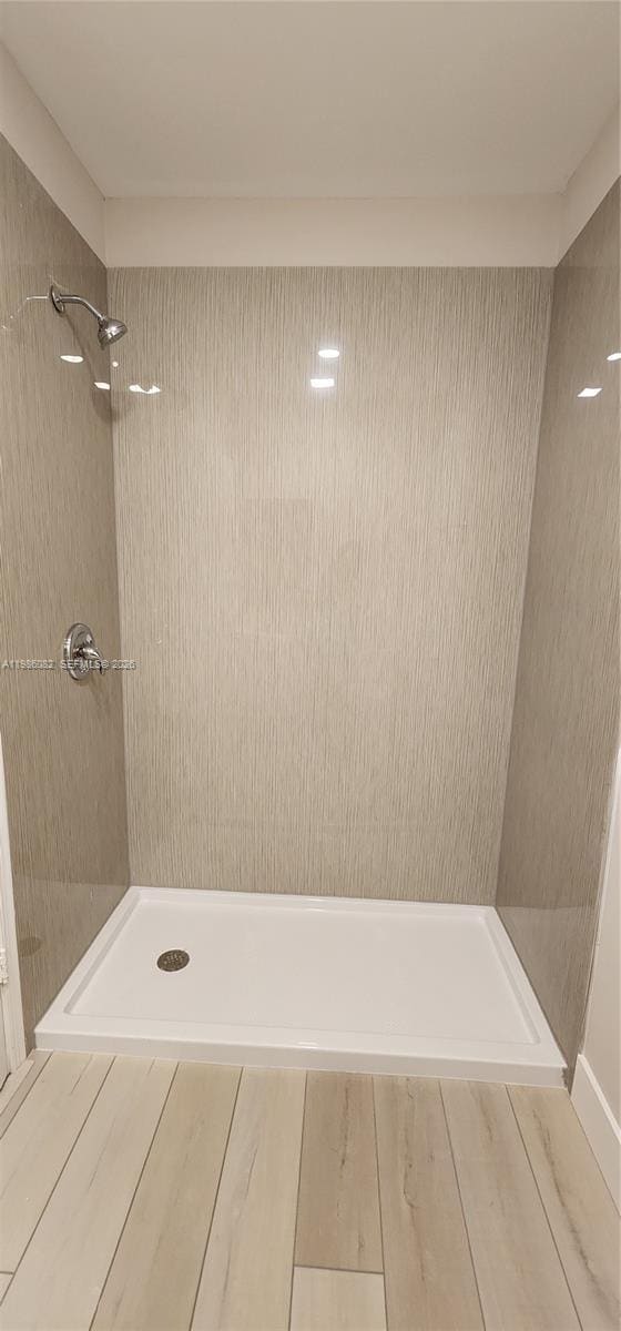 Building Photo - 800 SW 10th Ave