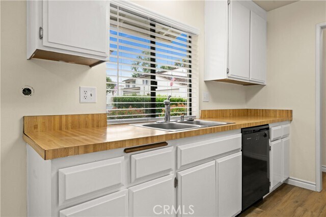 Building Photo - 450 Shady Ct