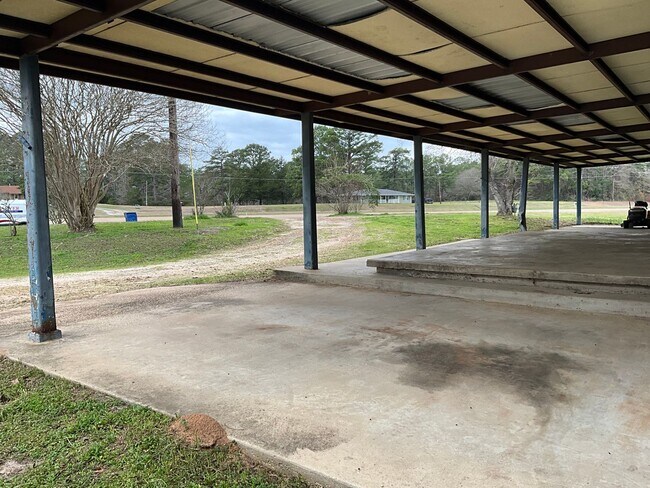 Building Photo - 109 Mitchell Rd