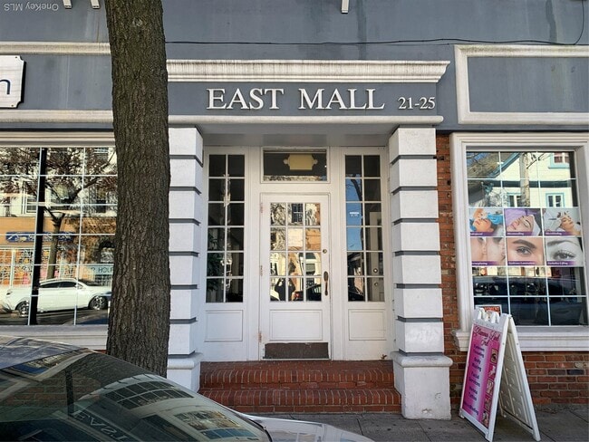 Building Photo - 21-29 Audrey Ave