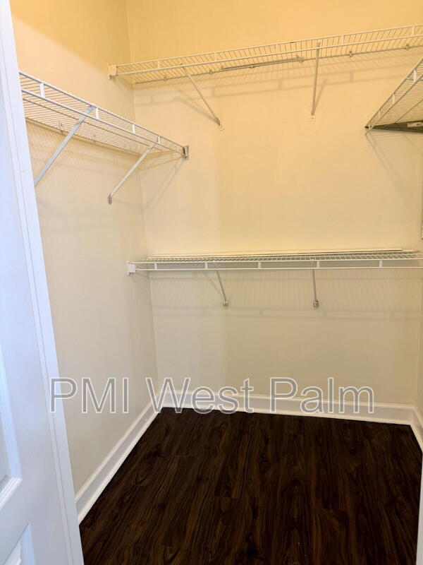 Building Photo - 11973 Sturbridge Ln