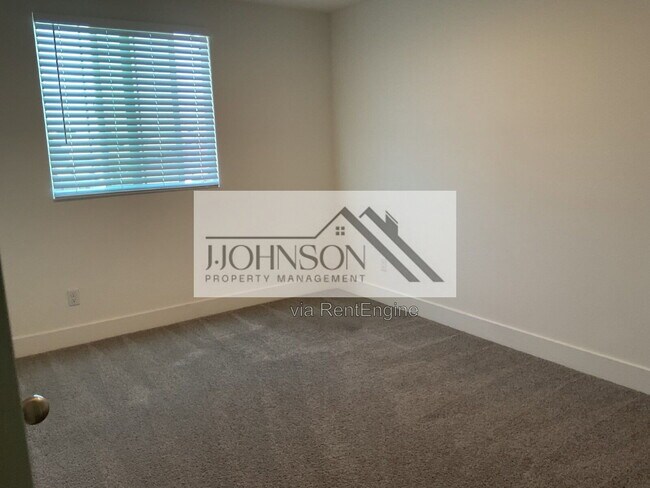 Building Photo - 1160 Richardson Rd