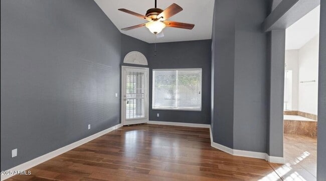 Building Photo - 16632 S 37th Way