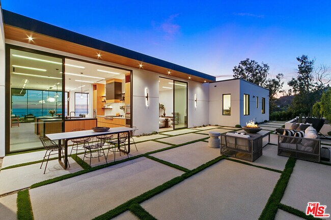 Building Photo - 29623 Cuthbert Rd