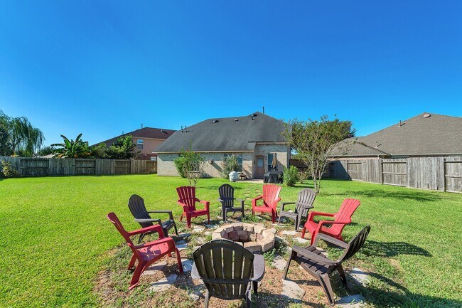 Building Photo - 16222 Wilmington Park Ln