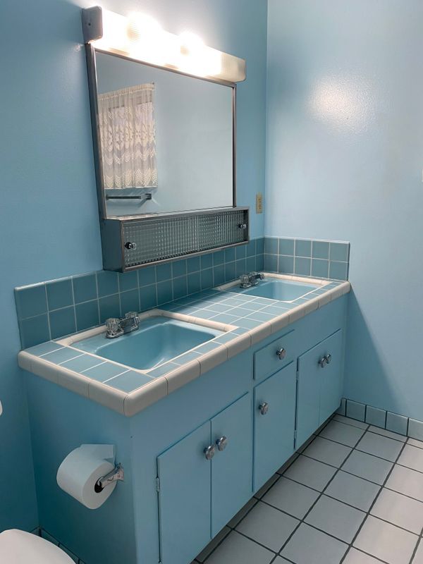 Building Photo - 332 E Landsford St