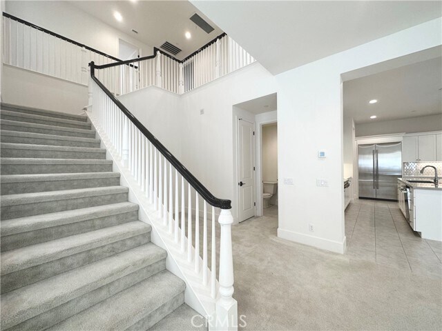 Building Photo - 214 Parkwood