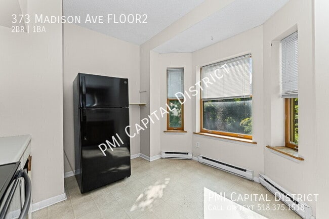 Building Photo - 373 Madison Ave