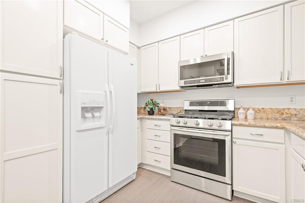 Building Photo - 6400 Crescent Park E