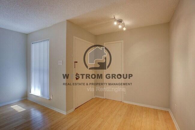 Building Photo - 6452 Waverly Way