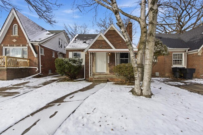 Primary Photo - 9233 McKinney St