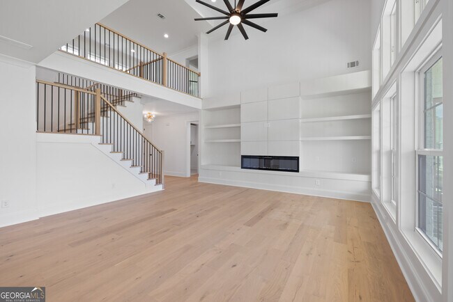 Building Photo - 1270 Glen Eagle Dr