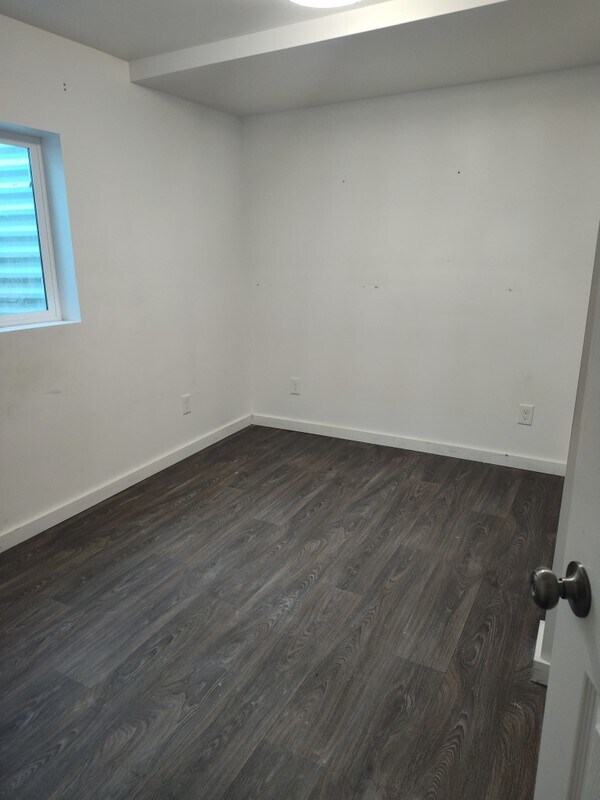 Building Photo - 11559 Thoroughbred Dr