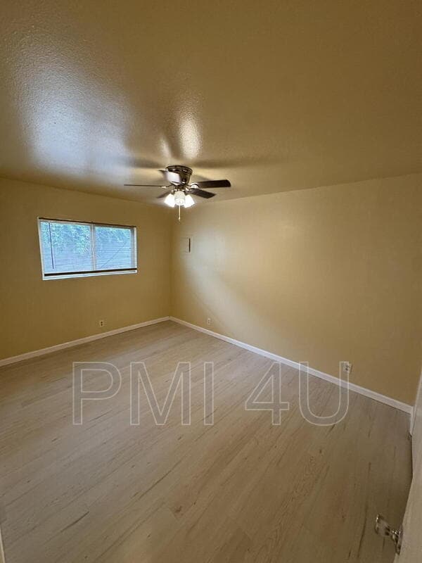 Building Photo - 12409 Manitoba Dr NE