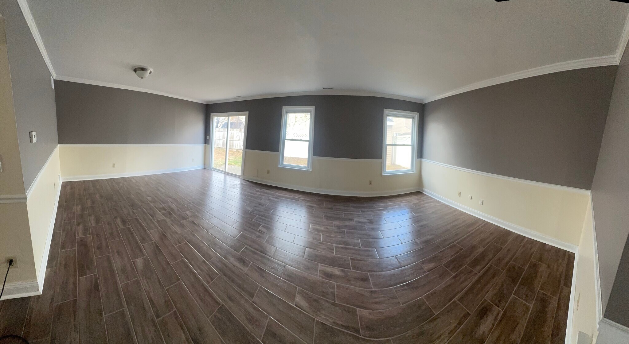 Building Photo - 39 Canis Ct