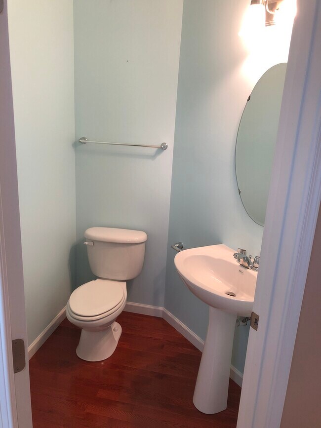 powder room on main floor - 343 Wealdstone Rd