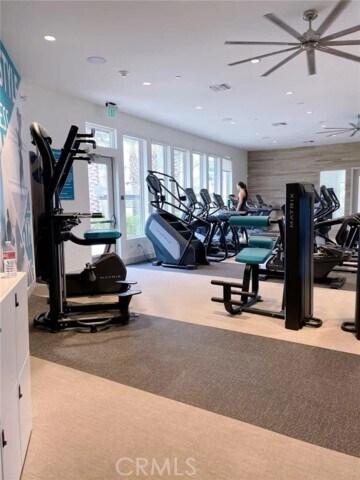 Building Photo - 11042 Momentum Dr