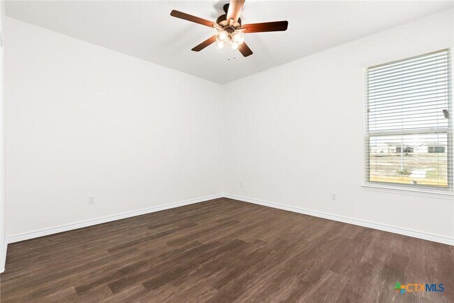 Building Photo - 5107 Rose Petal Ct