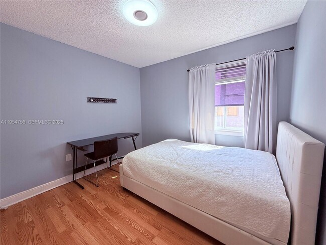 Building Photo - 14832 SW 91st Terrace