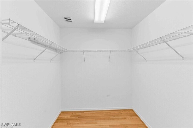 Building Photo - 4141 Bay Beach Ln