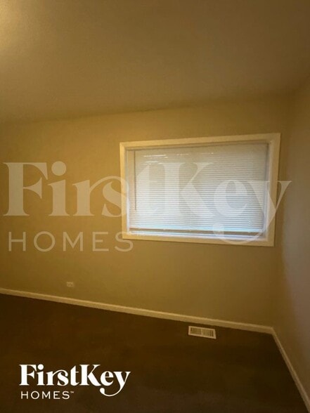 Building Photo - 17213 Springtide Ln