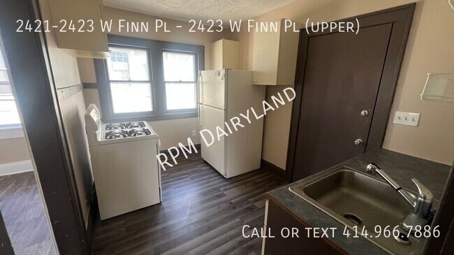 Building Photo - 2421-2423-2423 W Finn Pl