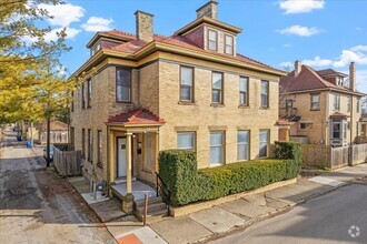 Building Photo - 192 S 19th St