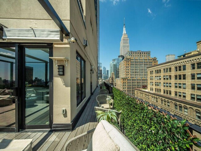 Building Photo - 114 E 32nd St