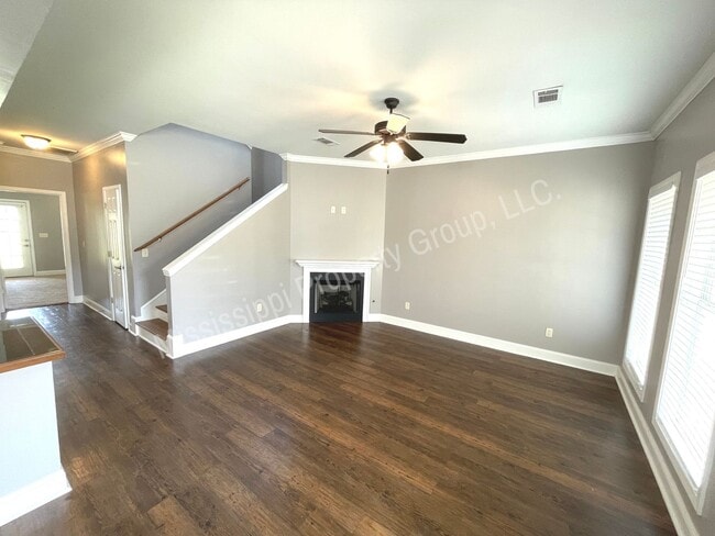 Building Photo - 3BR/2.5BA Home For Rent