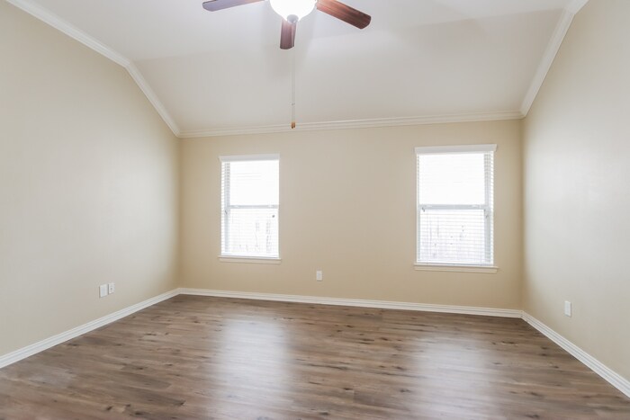 Building Photo - 23130 Mestina Knoll Dr